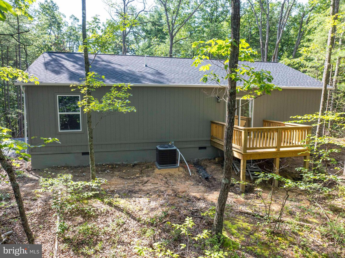 598 CRAB APPLE RD, MOUNT JACKSON, Virginia 22842, 3 Bedrooms Bedrooms, 6 Rooms Rooms,2 BathroomsBathrooms,Residential,For sale,598 CRAB APPLE RD,VASH2011850 MLS # VASH2011850
