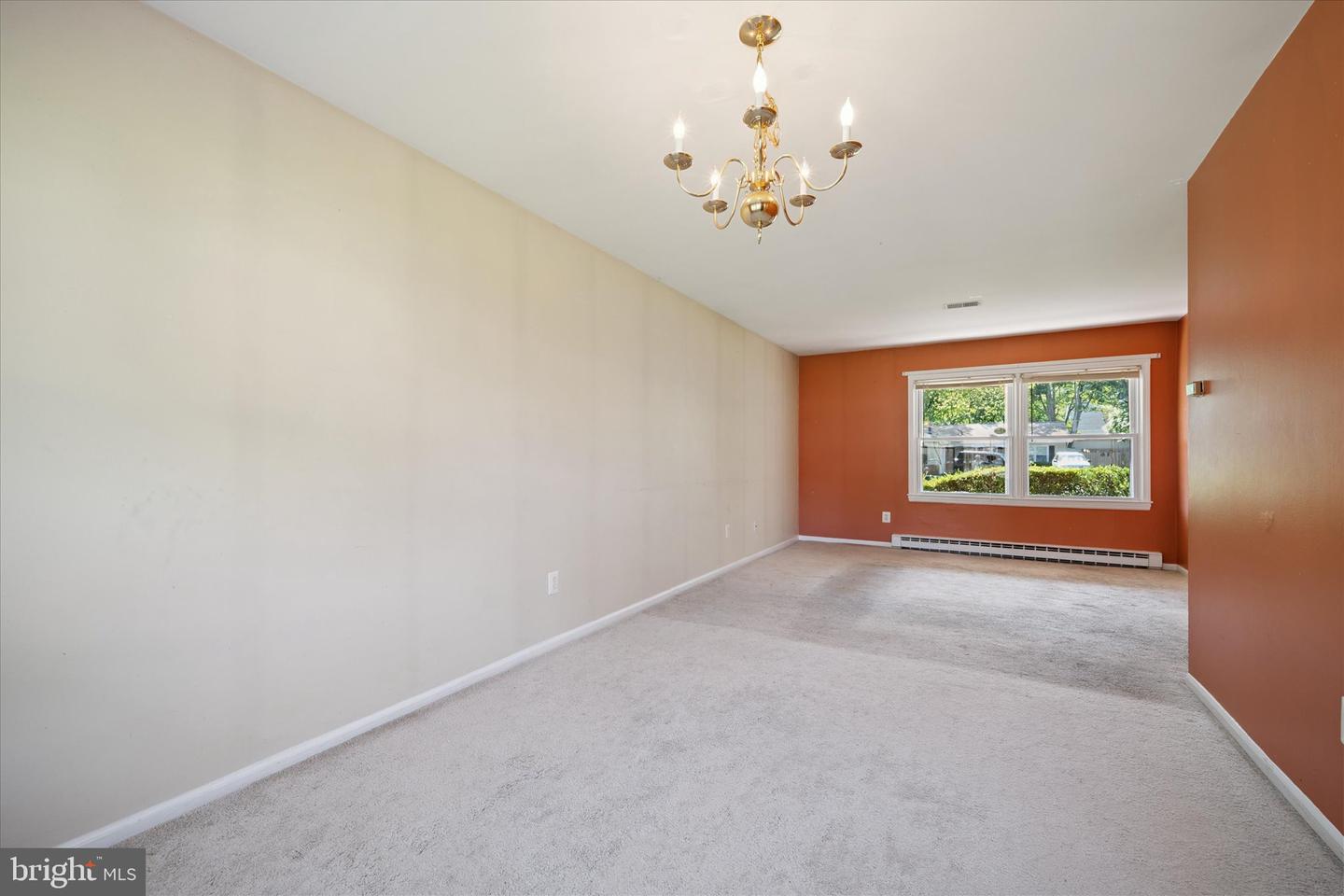305 S KENNEDY RD S, STERLING, Virginia 20164, 3 Bedrooms Bedrooms, ,3 BathroomsBathrooms,Residential,For sale,305 S KENNEDY RD S,VALO2100674 MLS # VALO2100674