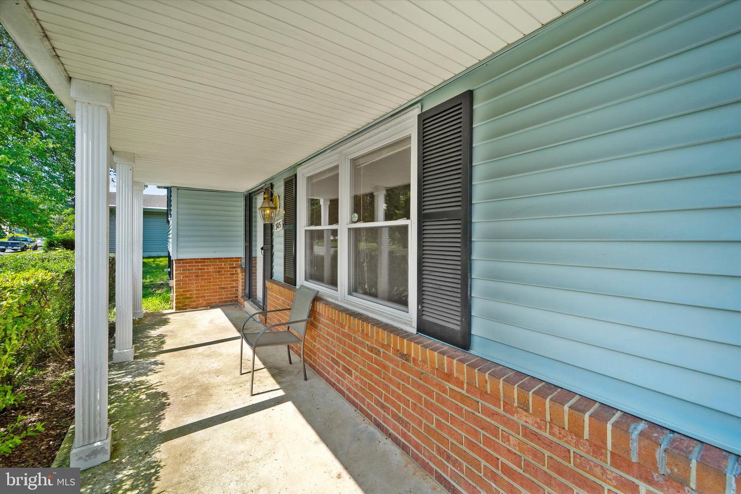 305 S KENNEDY RD S, STERLING, Virginia 20164, 3 Bedrooms Bedrooms, ,3 BathroomsBathrooms,Residential,For sale,305 S KENNEDY RD S,VALO2100674 MLS # VALO2100674