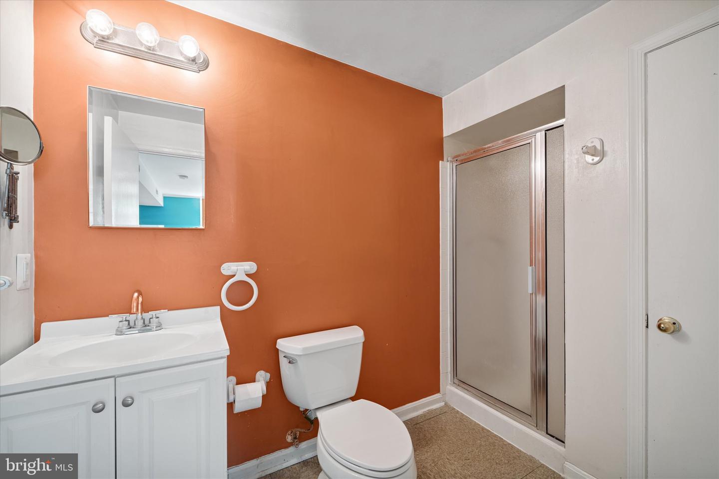 305 S KENNEDY RD S, STERLING, Virginia 20164, 3 Bedrooms Bedrooms, ,3 BathroomsBathrooms,Residential,For sale,305 S KENNEDY RD S,VALO2100674 MLS # VALO2100674