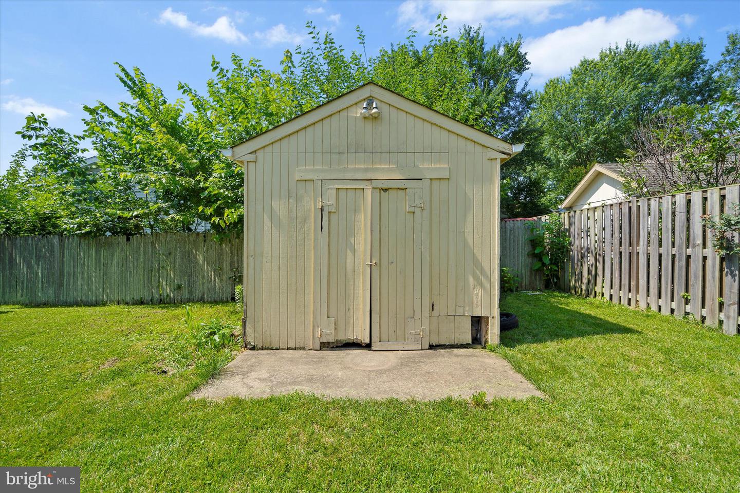 305 S KENNEDY RD S, STERLING, Virginia 20164, 3 Bedrooms Bedrooms, ,3 BathroomsBathrooms,Residential,For sale,305 S KENNEDY RD S,VALO2100674 MLS # VALO2100674