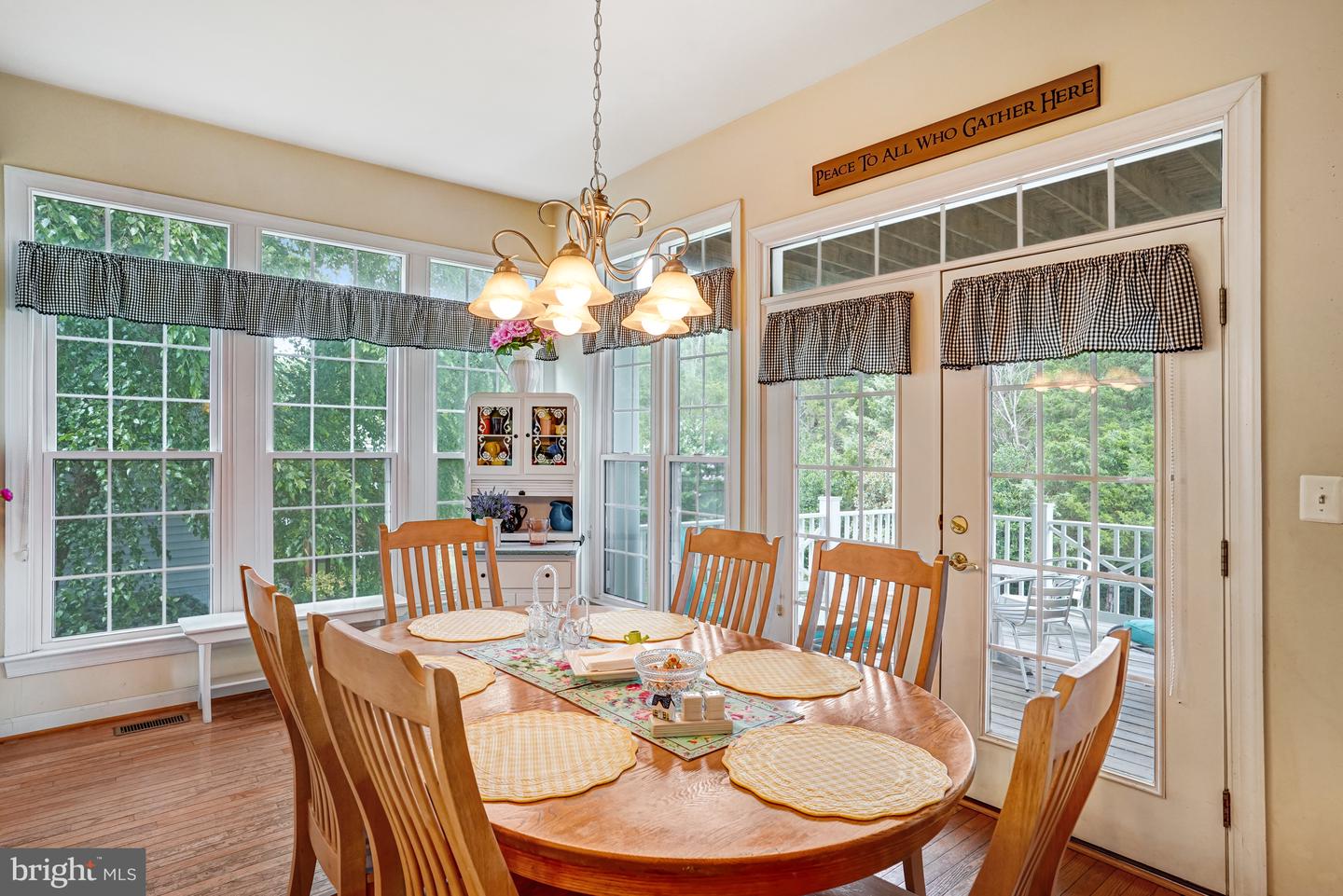25072 GAZELLE CT, CHANTILLY, Virginia 20152, 5 Bedrooms Bedrooms, ,4 BathroomsBathrooms,Residential,For sale,25072 GAZELLE CT,VALO2100676 MLS # VALO2100676
