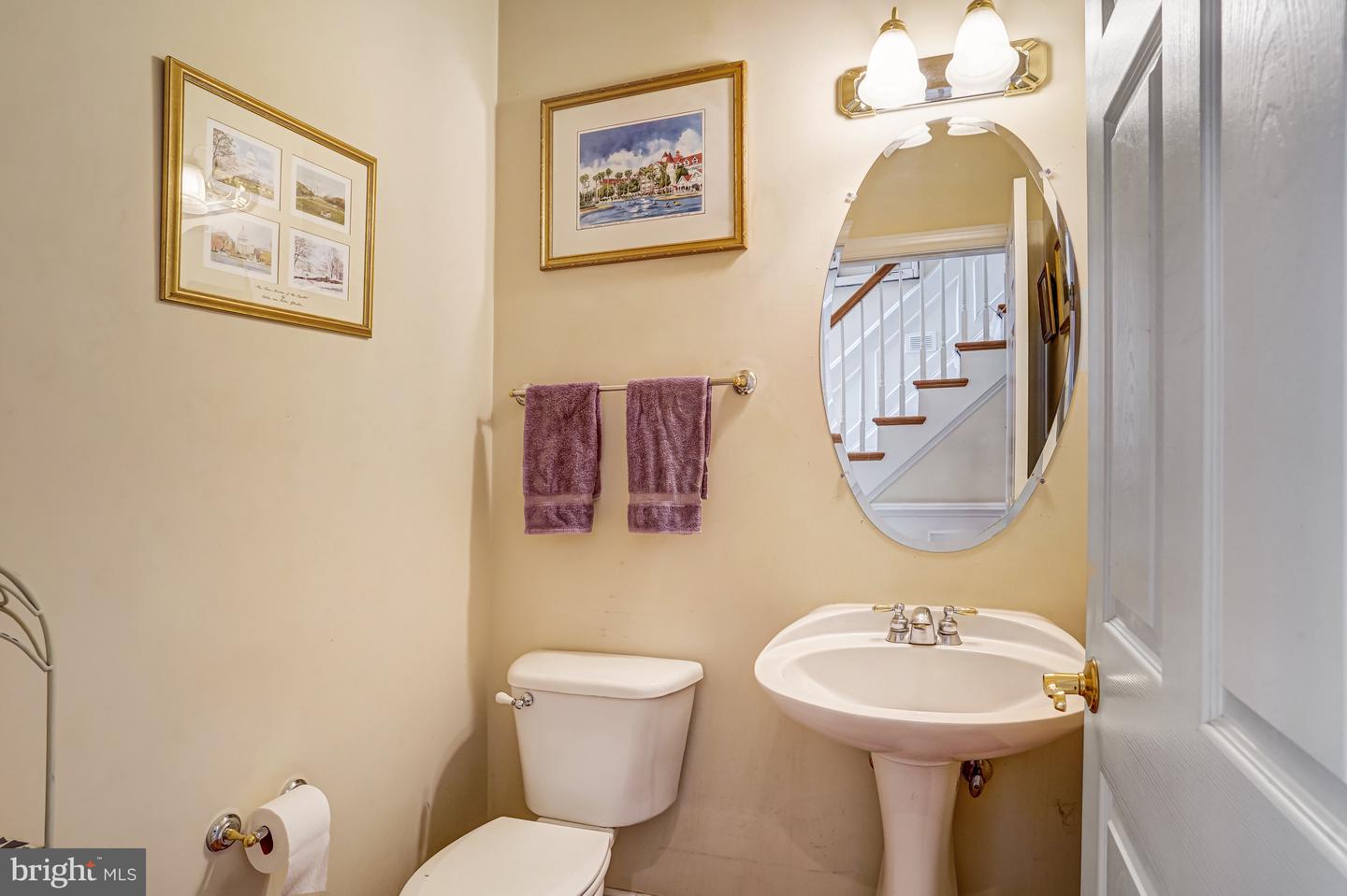 25072 GAZELLE CT, CHANTILLY, Virginia 20152, 5 Bedrooms Bedrooms, ,4 BathroomsBathrooms,Residential,For sale,25072 GAZELLE CT,VALO2100676 MLS # VALO2100676
