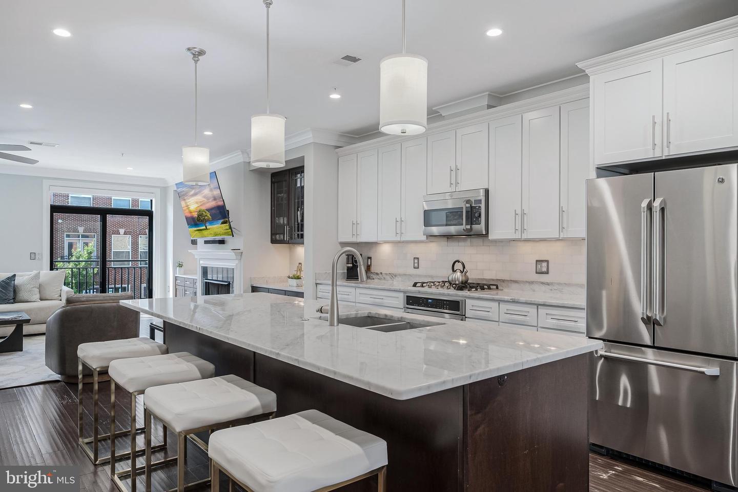 43561 MICHIGAN SQ, LEESBURG, Virginia 20176, 3 Bedrooms Bedrooms, ,2 BathroomsBathrooms,Residential,For sale,43561 MICHIGAN SQ,VALO2100686 MLS # VALO2100686