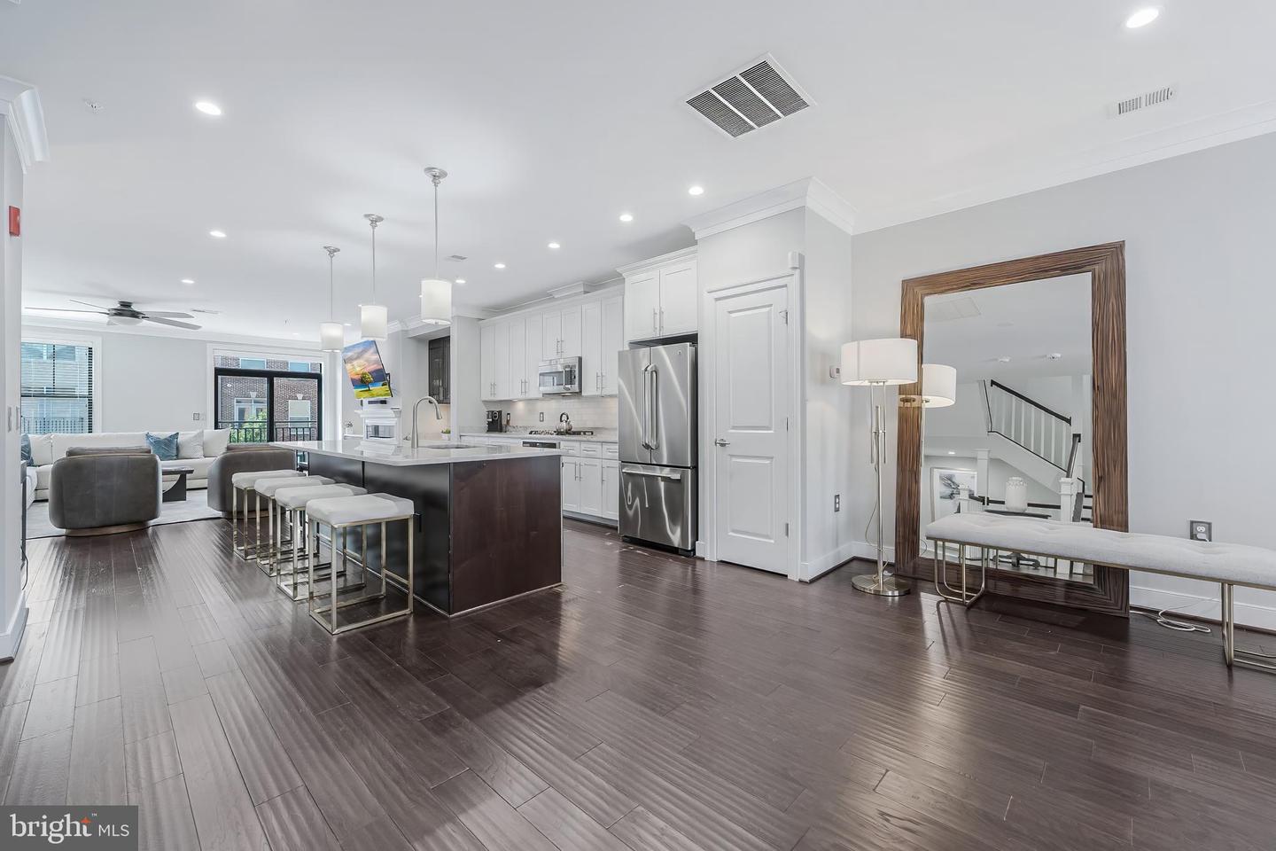 43561 MICHIGAN SQ, LEESBURG, Virginia 20176, 3 Bedrooms Bedrooms, ,2 BathroomsBathrooms,Residential,For sale,43561 MICHIGAN SQ,VALO2100686 MLS # VALO2100686