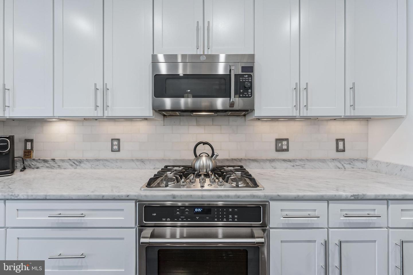 43561 MICHIGAN SQ, LEESBURG, Virginia 20176, 3 Bedrooms Bedrooms, ,2 BathroomsBathrooms,Residential,For sale,43561 MICHIGAN SQ,VALO2100686 MLS # VALO2100686