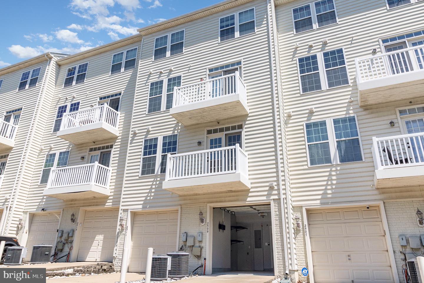 2509 EASTBOURNE DR, WOODBRIDGE, Virginia 22191, 3 Bedrooms Bedrooms, ,2 BathroomsBathrooms,Residential,For sale,2509 EASTBOURNE DR,VAPW2098132 MLS # VAPW2098132