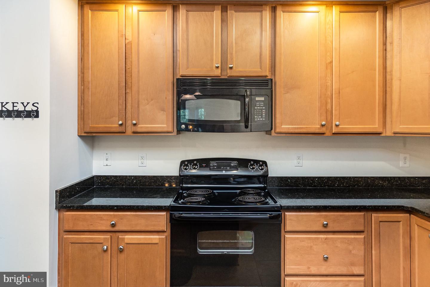2509 EASTBOURNE DR, WOODBRIDGE, Virginia 22191, 3 Bedrooms Bedrooms, ,2 BathroomsBathrooms,Residential,For sale,2509 EASTBOURNE DR,VAPW2098132 MLS # VAPW2098132