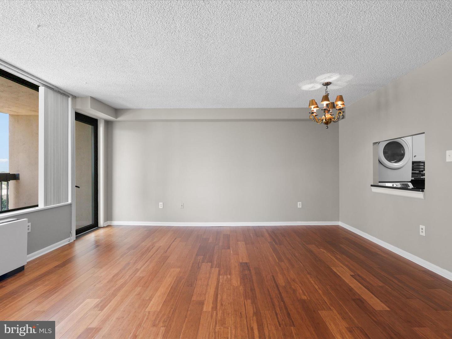 3701 S GEORGE MASON DR #901N, FALLS CHURCH, Virginia 22041, 1 Bedroom Bedrooms, ,1 BathroomBathrooms,Residential,For sale,3701 S GEORGE MASON DR #901N,VAFX2252340 MLS # VAFX2252340