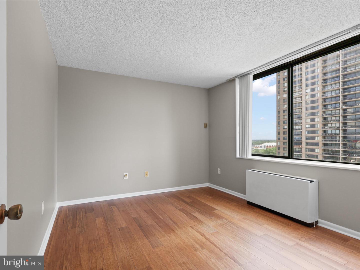 3701 S GEORGE MASON DR #901N, FALLS CHURCH, Virginia 22041, 1 Bedroom Bedrooms, ,1 BathroomBathrooms,Residential,For sale,3701 S GEORGE MASON DR #901N,VAFX2252340 MLS # VAFX2252340