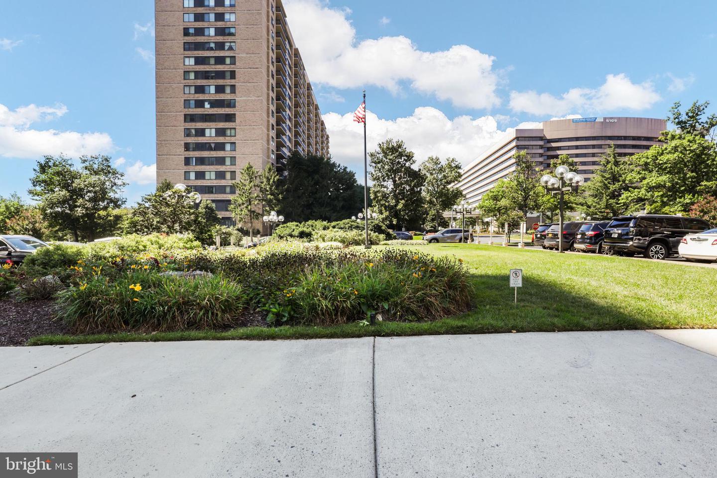 3701 S GEORGE MASON DR #901N, FALLS CHURCH, Virginia 22041, 1 Bedroom Bedrooms, ,1 BathroomBathrooms,Residential,For sale,3701 S GEORGE MASON DR #901N,VAFX2252340 MLS # VAFX2252340