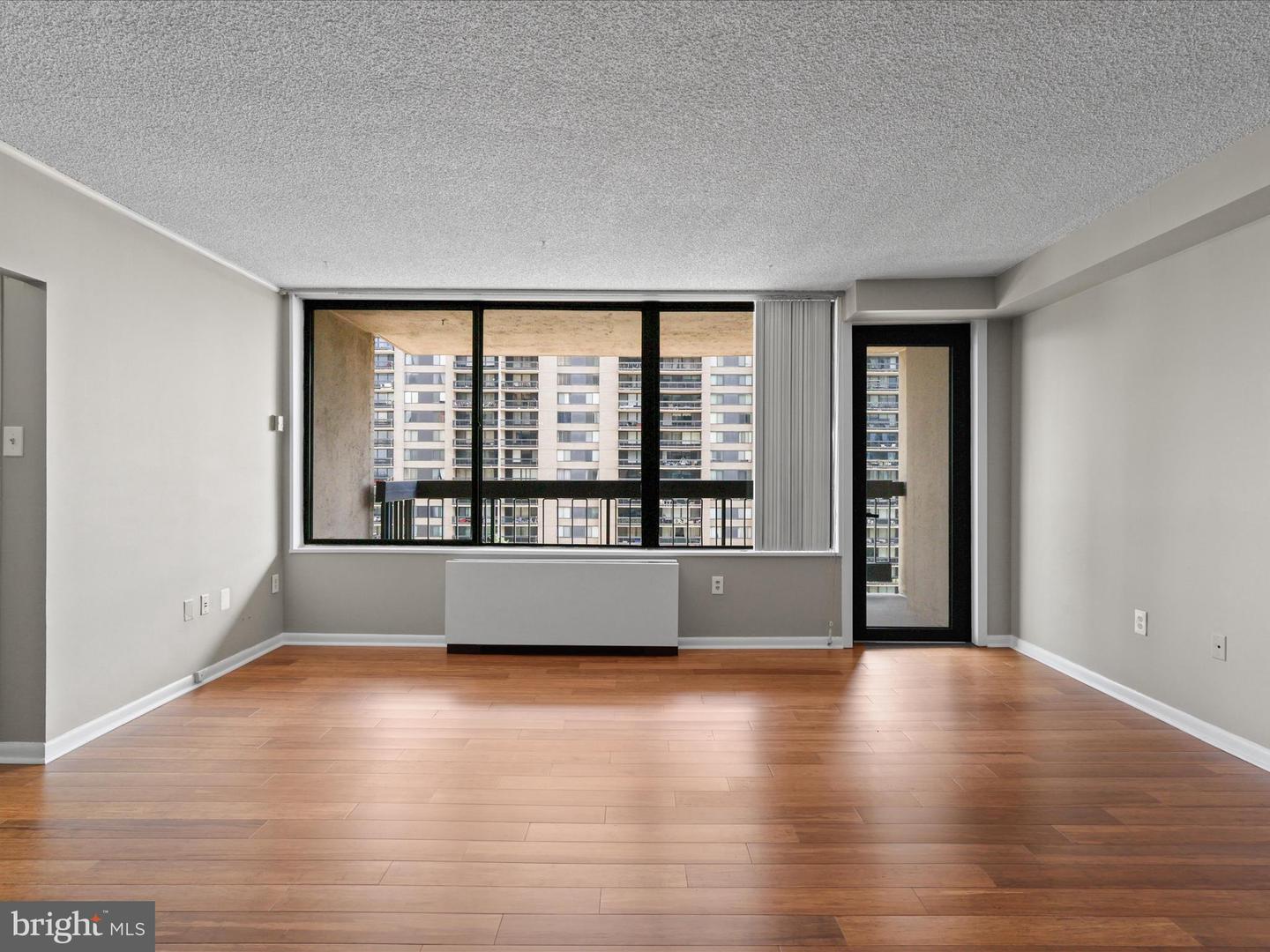 3701 S GEORGE MASON DR #901N, FALLS CHURCH, Virginia 22041, 1 Bedroom Bedrooms, ,1 BathroomBathrooms,Residential,For sale,3701 S GEORGE MASON DR #901N,VAFX2252340 MLS # VAFX2252340