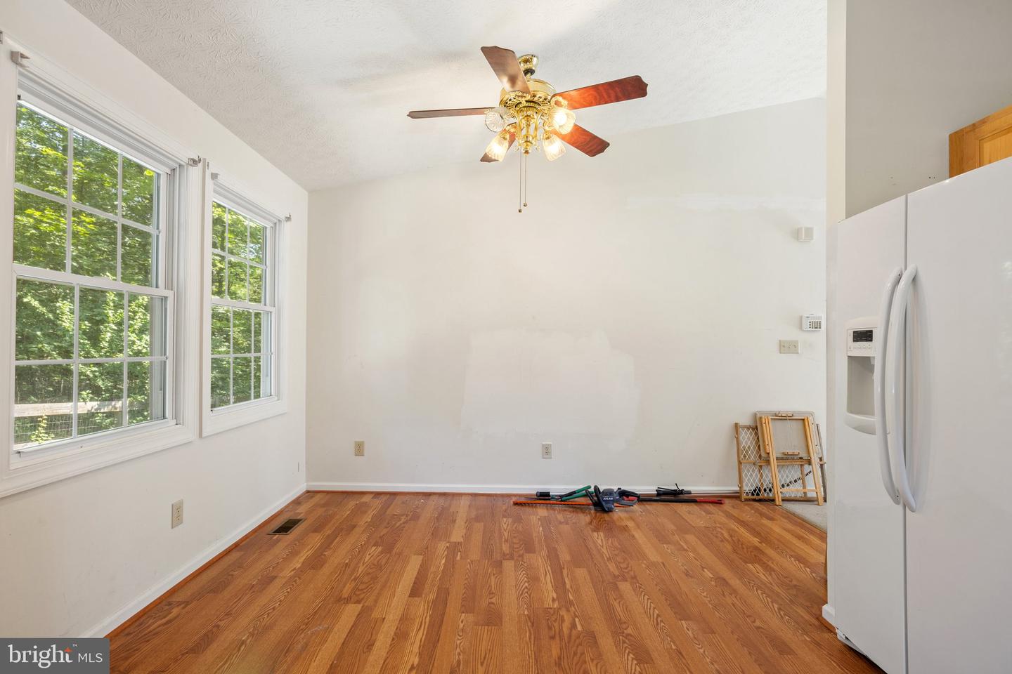 1000 HICKORY TRL, WINCHESTER, Virginia 22602, 3 Bedrooms Bedrooms, 7 Rooms Rooms,2 BathroomsBathrooms,Residential,For sale,1000 HICKORY TRL,VAFV2035142 MLS # VAFV2035142