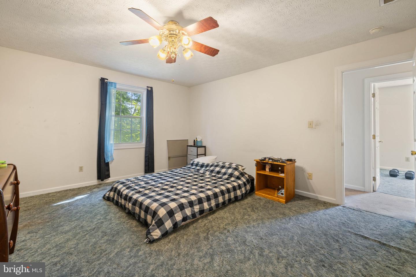 1000 HICKORY TRL, WINCHESTER, Virginia 22602, 3 Bedrooms Bedrooms, 7 Rooms Rooms,2 BathroomsBathrooms,Residential,For sale,1000 HICKORY TRL,VAFV2035142 MLS # VAFV2035142