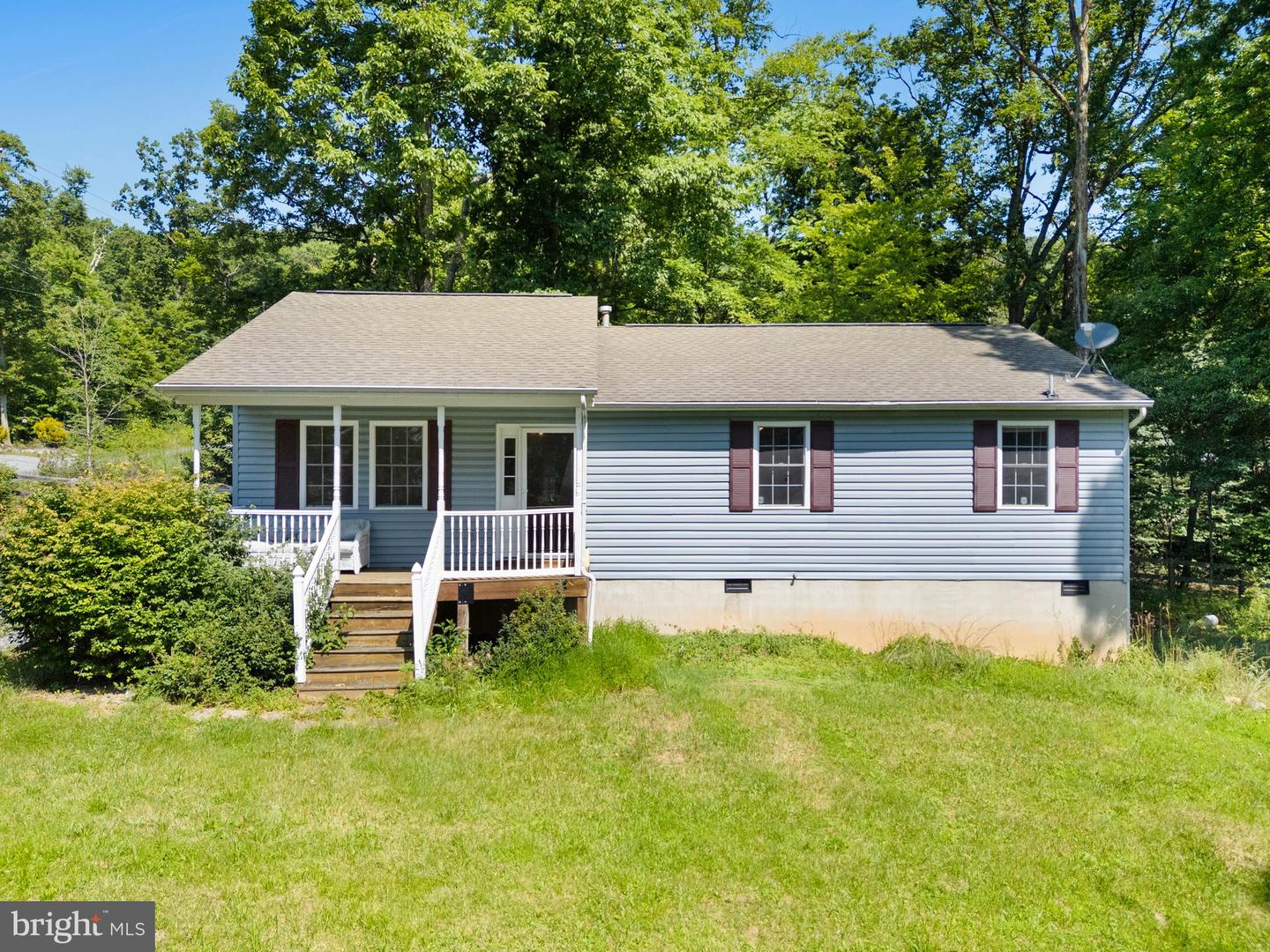 1000 HICKORY TRL, WINCHESTER, Virginia 22602, 3 Bedrooms Bedrooms, 7 Rooms Rooms,2 BathroomsBathrooms,Residential,For sale,1000 HICKORY TRL,VAFV2035142 MLS # VAFV2035142