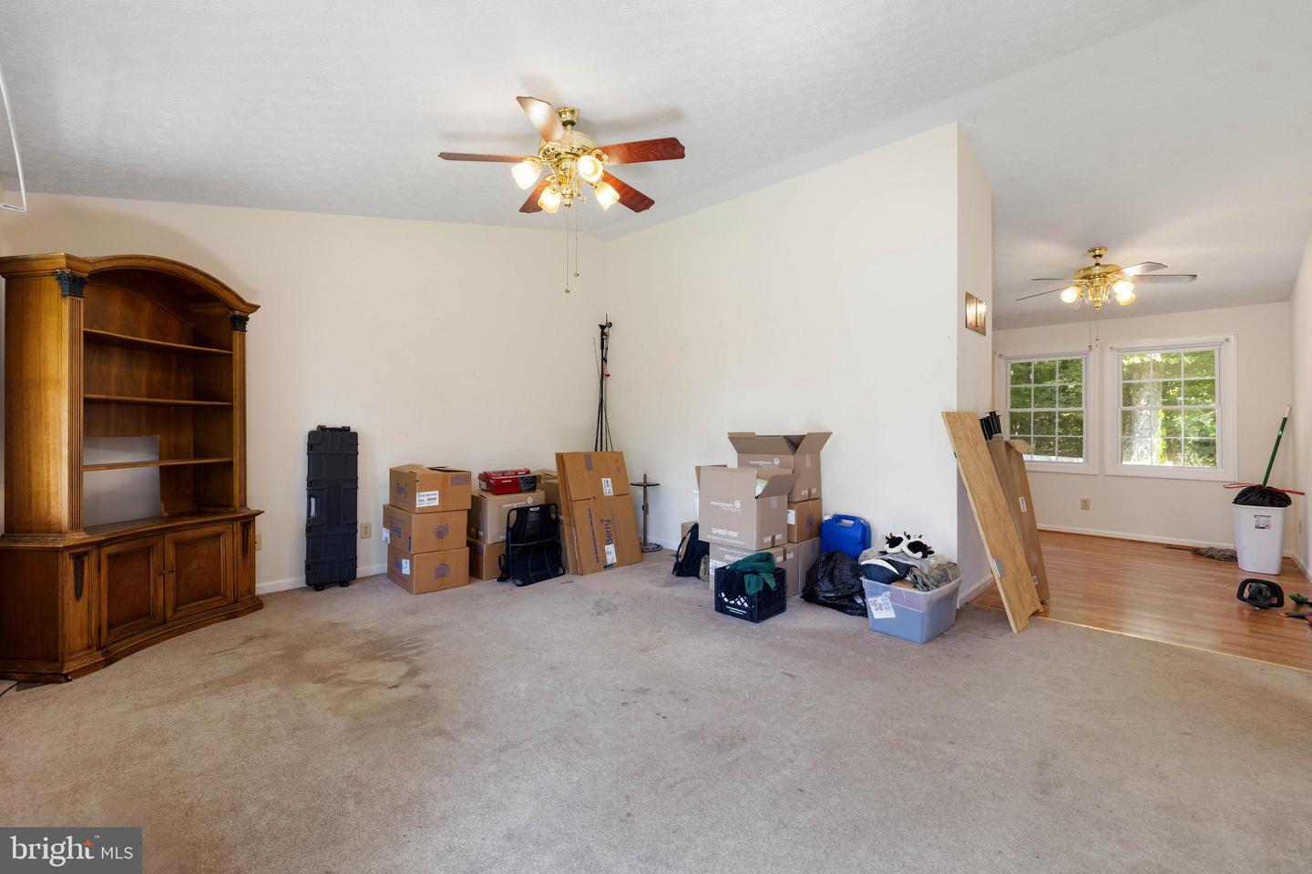 1000 HICKORY TRL, WINCHESTER, Virginia 22602, 3 Bedrooms Bedrooms, 7 Rooms Rooms,2 BathroomsBathrooms,Residential,For sale,1000 HICKORY TRL,VAFV2035142 MLS # VAFV2035142