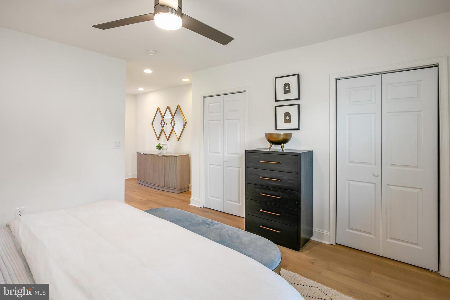 64 V ST NW, WASHINGTON, District Of Columbia 20001, 6 Bedrooms Bedrooms, ,3 BathroomsBathrooms,Residential,For sale,64 V ST NW,DCDC2208156 MLS # DCDC2208156