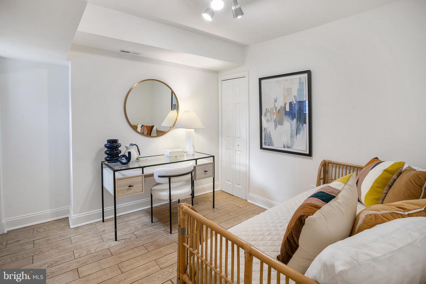 64 V ST NW, WASHINGTON, District Of Columbia 20001, 6 Bedrooms Bedrooms, ,3 BathroomsBathrooms,Residential,For sale,64 V ST NW,DCDC2208156 MLS # DCDC2208156