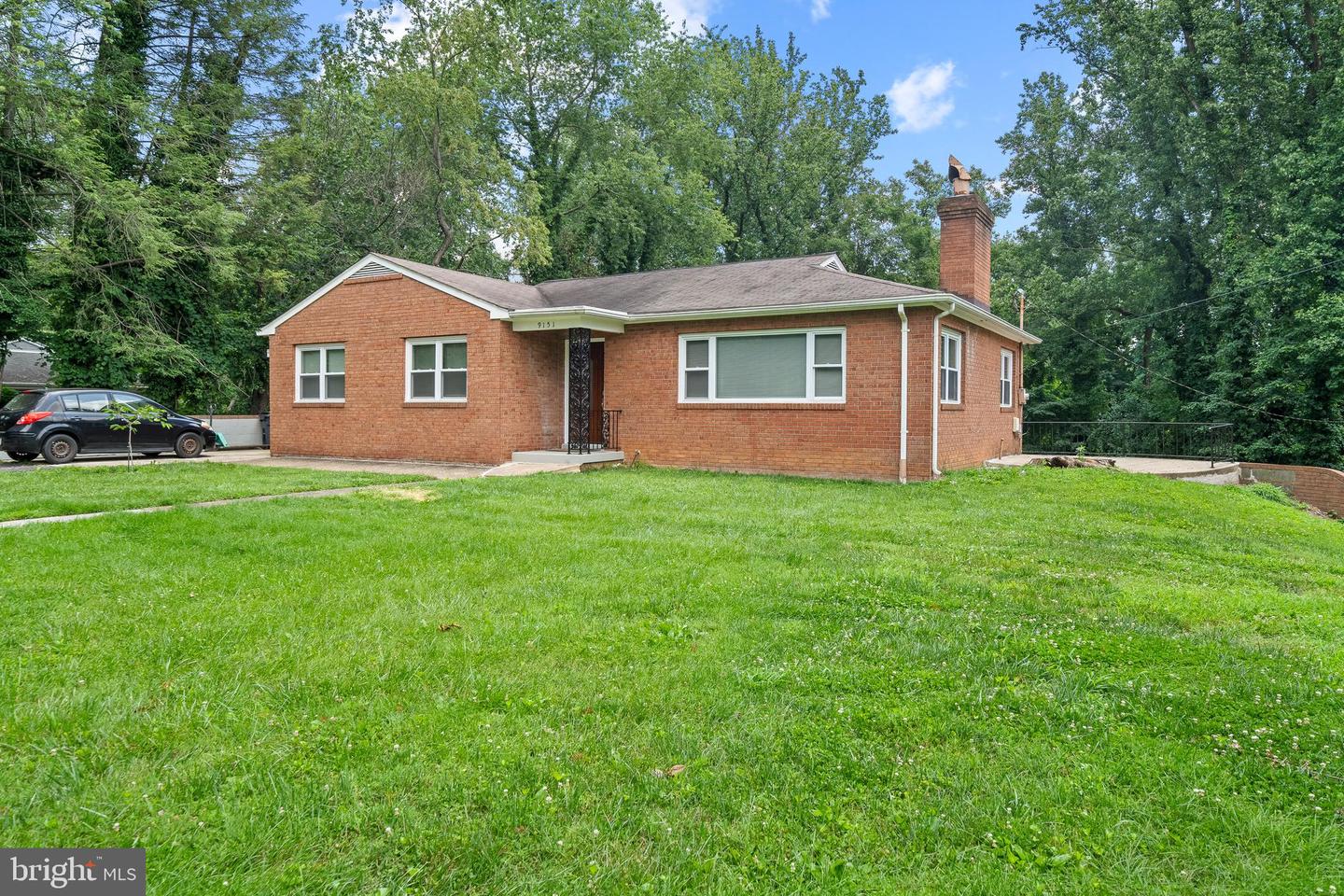 9151 HERMOSA DR, FAIRFAX, Virginia 22031, 5 Bedrooms Bedrooms, ,3 BathroomsBathrooms,Residential,For sale,9151 HERMOSA DR,VAFX2252408 MLS # VAFX2252408