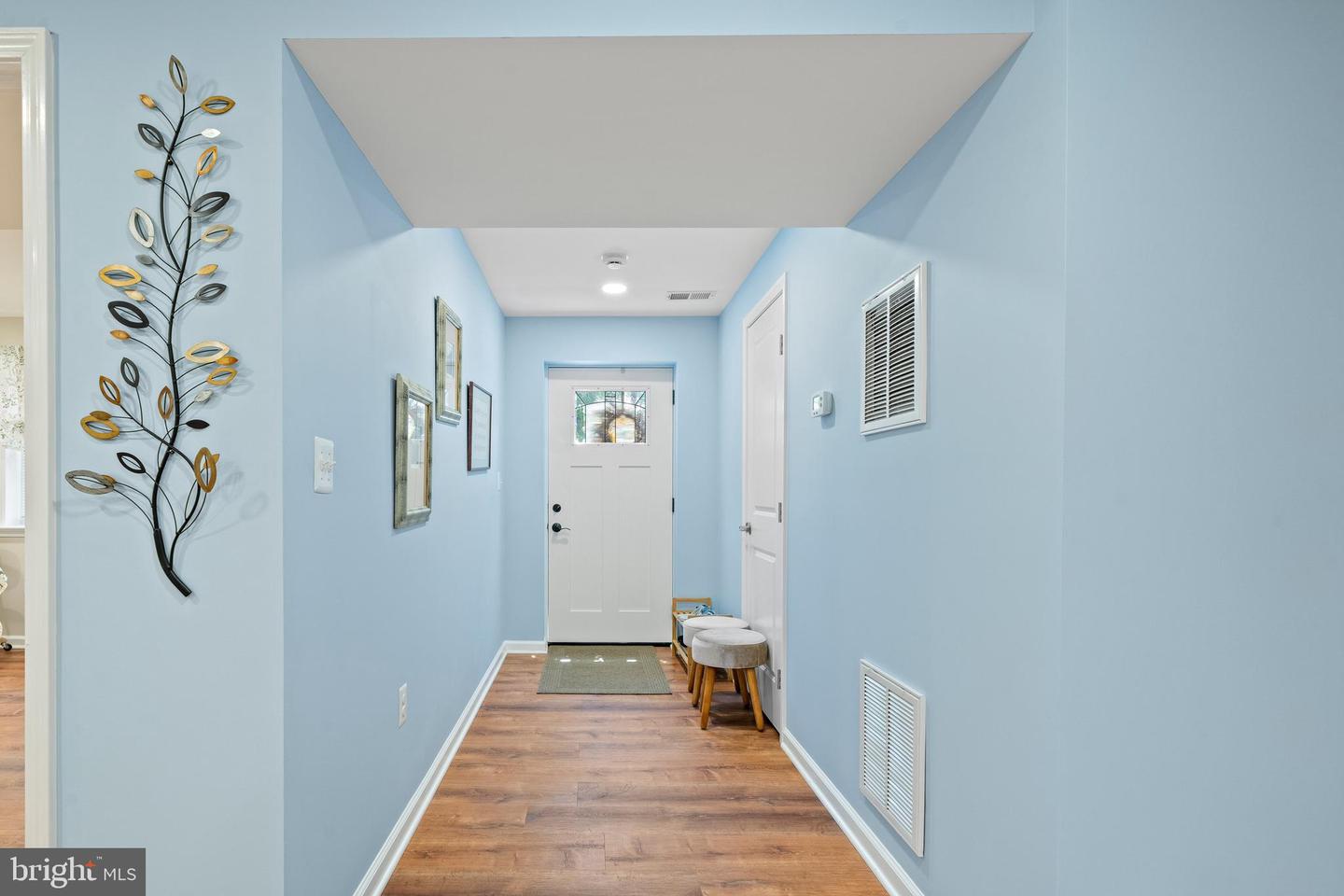 9151 HERMOSA DR, FAIRFAX, Virginia 22031, 5 Bedrooms Bedrooms, ,3 BathroomsBathrooms,Residential,For sale,9151 HERMOSA DR,VAFX2252408 MLS # VAFX2252408