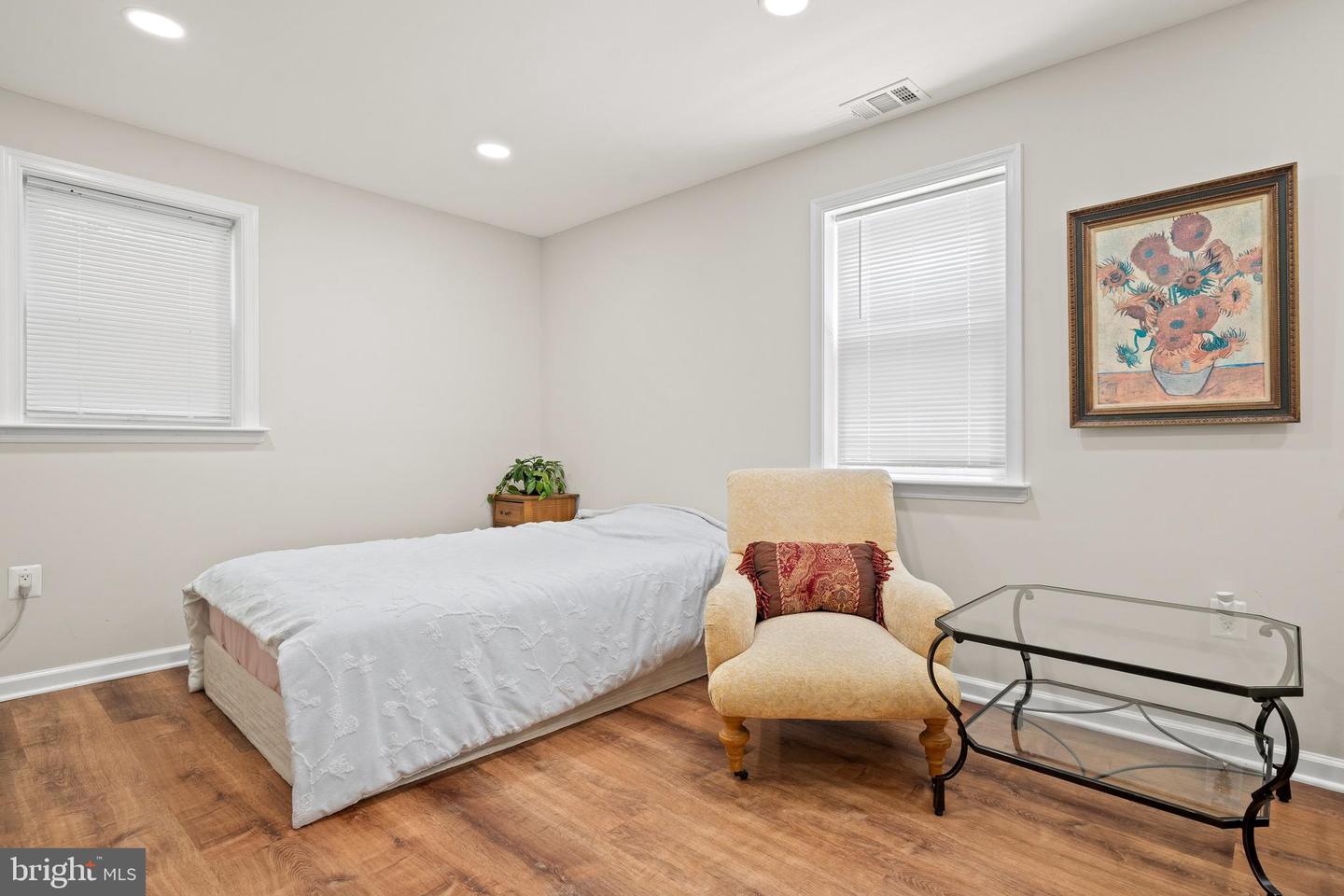 9151 HERMOSA DR, FAIRFAX, Virginia 22031, 5 Bedrooms Bedrooms, ,3 BathroomsBathrooms,Residential,For sale,9151 HERMOSA DR,VAFX2252408 MLS # VAFX2252408