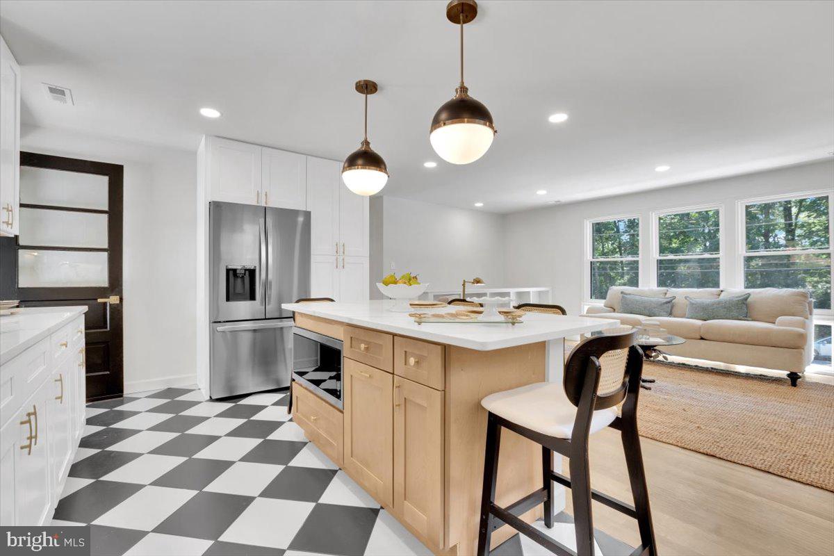 6338 BREN MAR DR, ALEXANDRIA, Virginia 22312, 4 Bedrooms Bedrooms, ,3 BathroomsBathrooms,Residential,For sale,6338 BREN MAR DR,VAFX2252418 MLS # VAFX2252418
