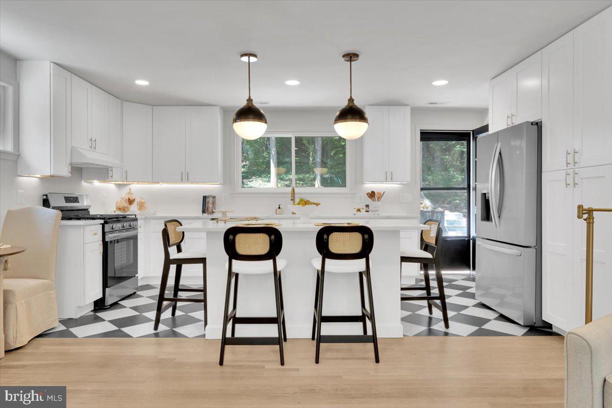 6338 BREN MAR DR, ALEXANDRIA, Virginia 22312, 4 Bedrooms Bedrooms, ,3 BathroomsBathrooms,Residential,For sale,6338 BREN MAR DR,VAFX2252418 MLS # VAFX2252418