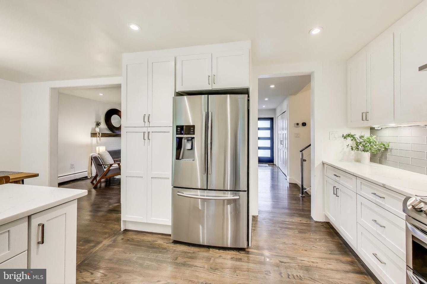 4422 NEPTUNE DR, ALEXANDRIA, Virginia 22309, 4 Bedrooms Bedrooms, ,3 BathroomsBathrooms,Residential,For sale,4422 NEPTUNE DR,VAFX2252426 MLS # VAFX2252426