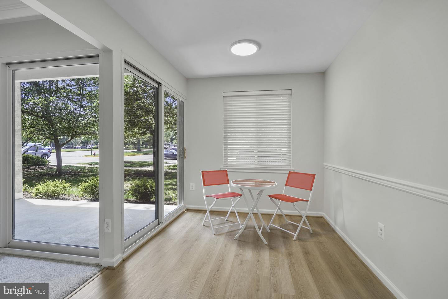 10300 BUSHMAN DR #102, OAKTON, Virginia 22124, 2 Bedrooms Bedrooms, ,2 BathroomsBathrooms,Residential,For sale,10300 BUSHMAN DR #102,VAFX2252368 MLS # VAFX2252368