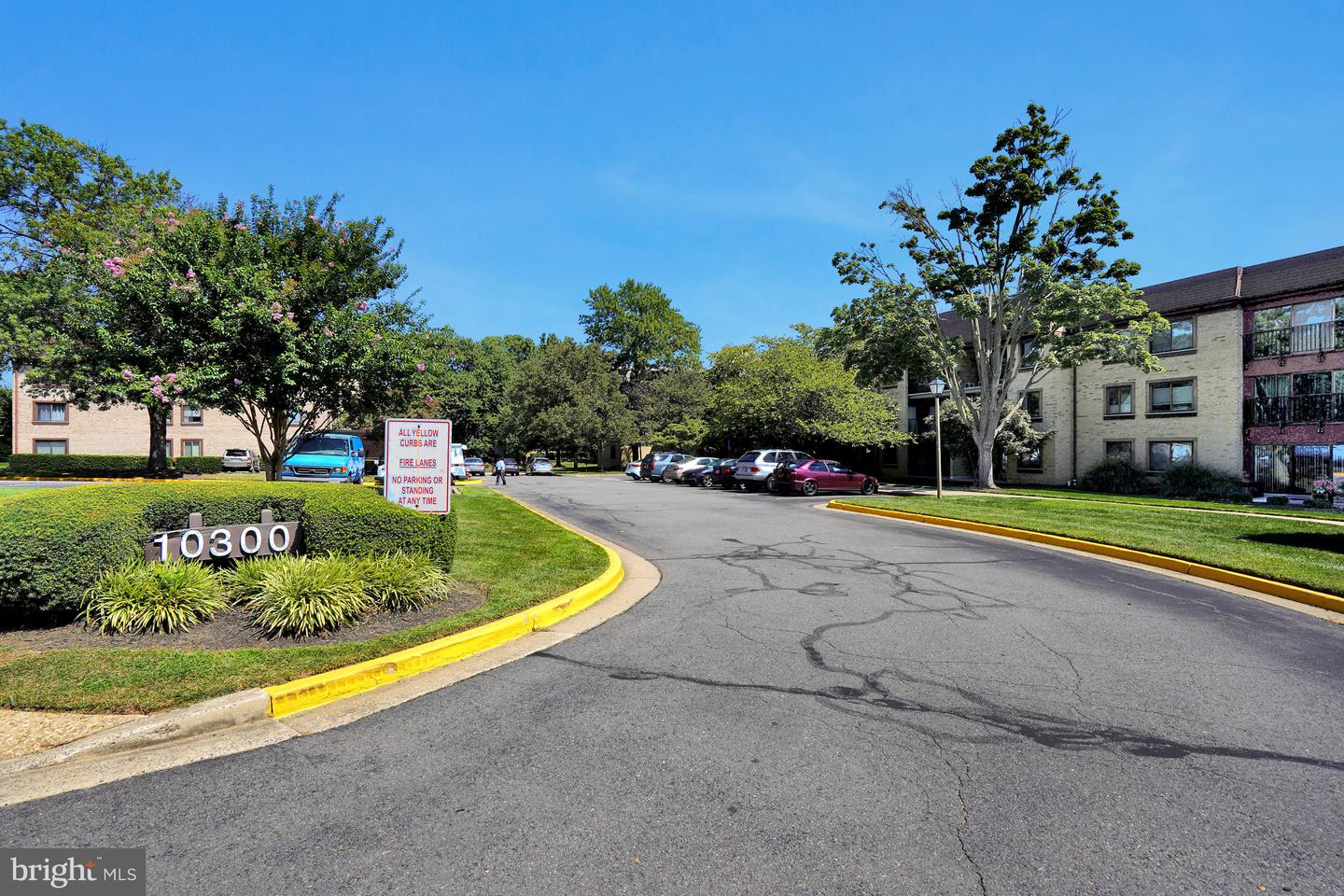 10300 BUSHMAN DR #102, OAKTON, Virginia 22124, 2 Bedrooms Bedrooms, ,2 BathroomsBathrooms,Residential,For sale,10300 BUSHMAN DR #102,VAFX2252368 MLS # VAFX2252368