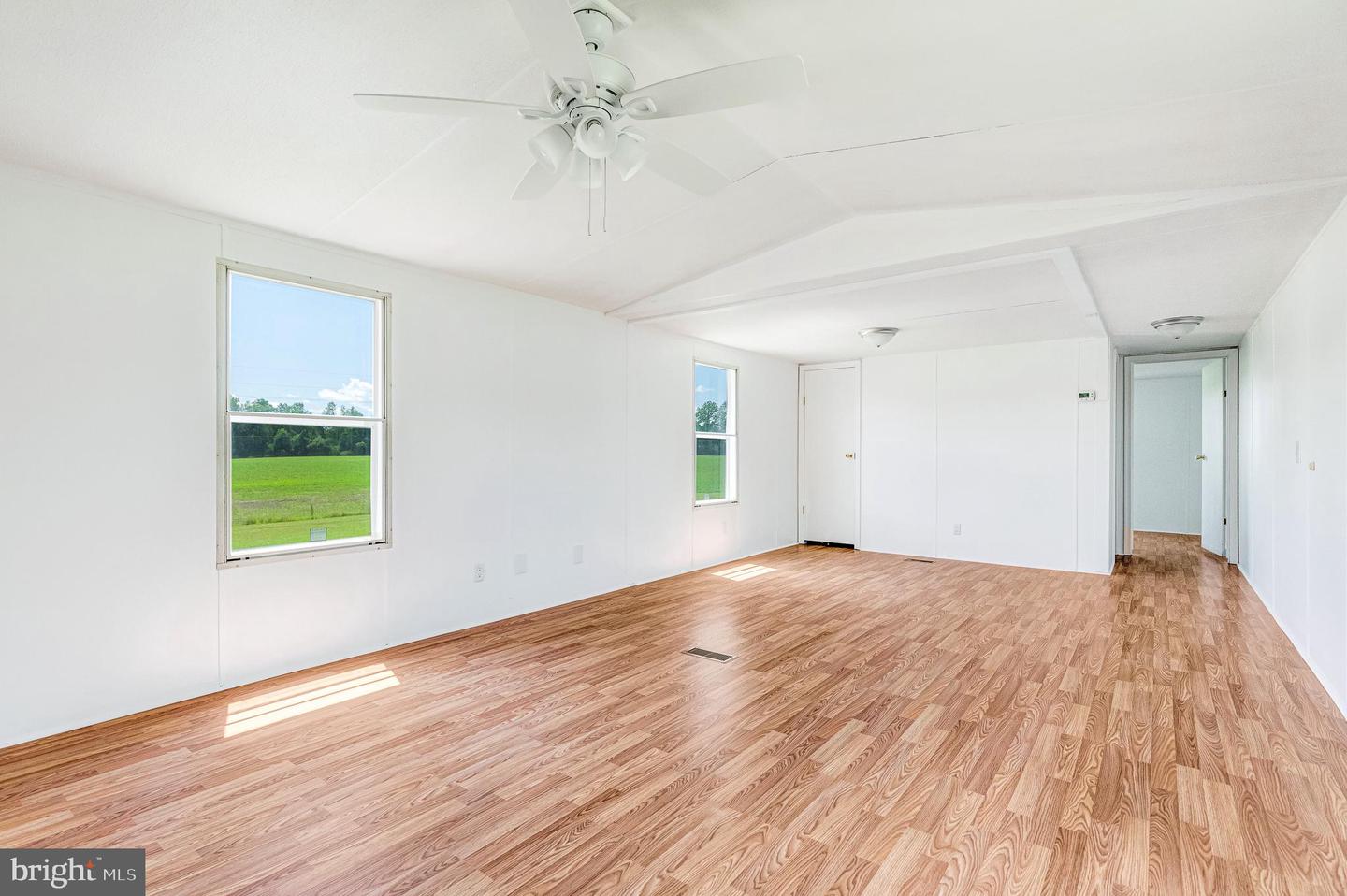 640 RIDGE RD, WARSAW, Virginia 22572, 2 Bedrooms Bedrooms, 5 Rooms Rooms,2 BathroomsBathrooms,Residential,For sale,640 RIDGE RD,VARV2000528 MLS # VARV2000528