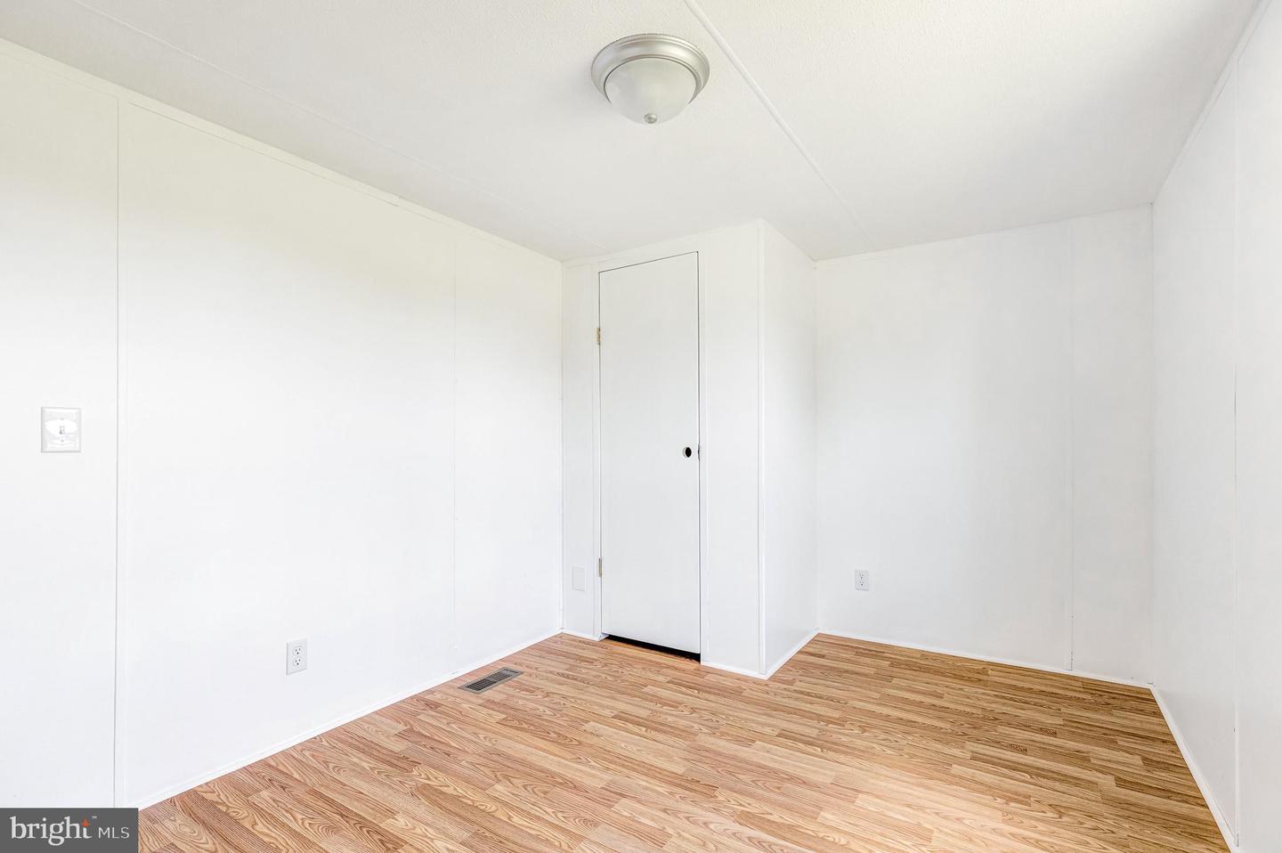 640 RIDGE RD, WARSAW, Virginia 22572, 2 Bedrooms Bedrooms, 5 Rooms Rooms,2 BathroomsBathrooms,Residential,For sale,640 RIDGE RD,VARV2000528 MLS # VARV2000528