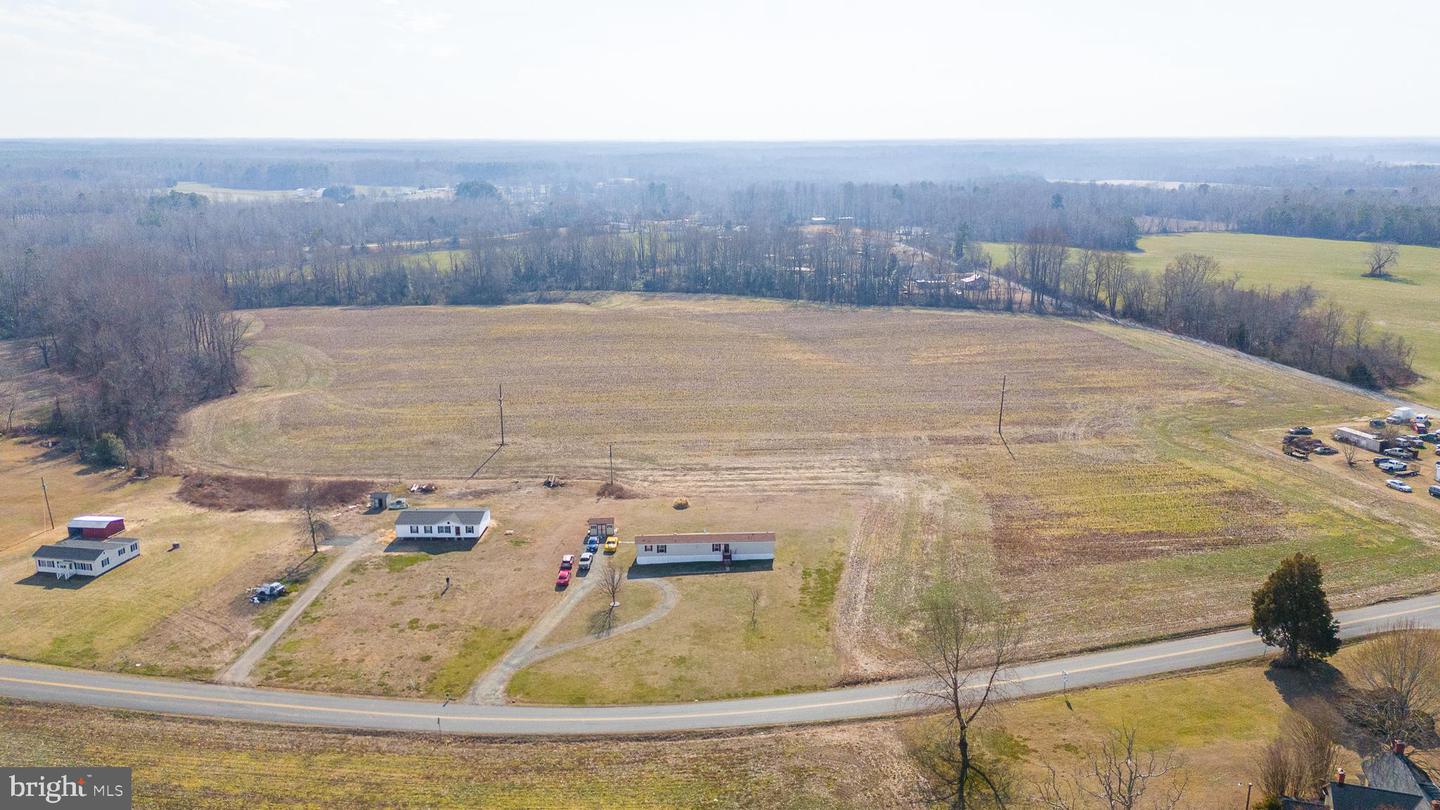 640 RIDGE RD, WARSAW, Virginia 22572, 2 Bedrooms Bedrooms, 5 Rooms Rooms,2 BathroomsBathrooms,Residential,For sale,640 RIDGE RD,VARV2000528 MLS # VARV2000528