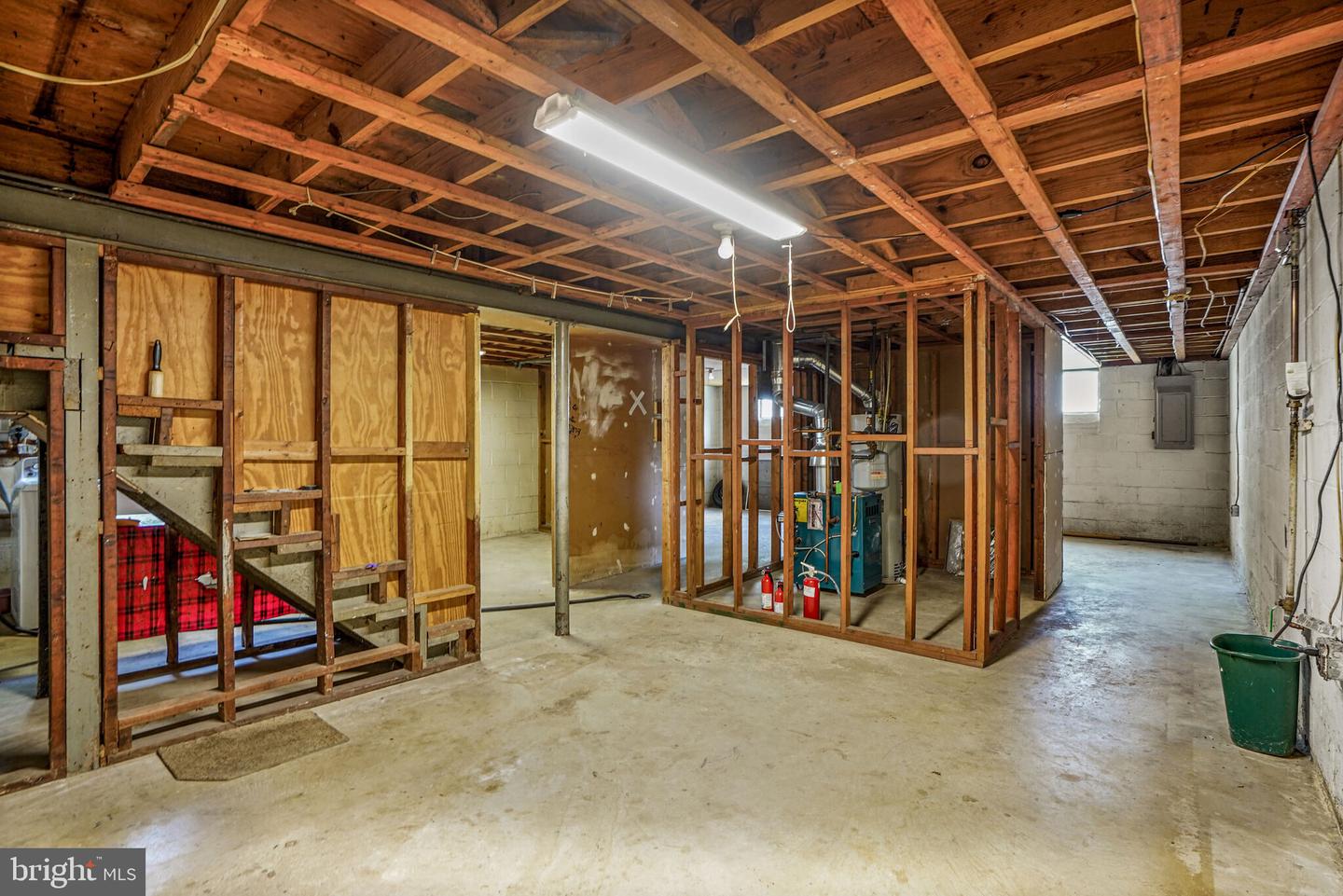 1531 AIDEN DR, WOODBRIDGE, Virginia 22191, 4 Bedrooms Bedrooms, ,2 BathroomsBathrooms,Residential,For sale,1531 AIDEN DR,VAPW2098130 MLS # VAPW2098130