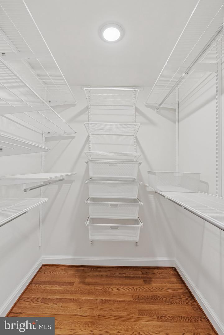 657 E ST SE, WASHINGTON, District Of Columbia 20003, 5 Bedrooms Bedrooms, ,4 BathroomsBathrooms,Residential,For sale,657 E ST SE,DCDC2208152 MLS # DCDC2208152