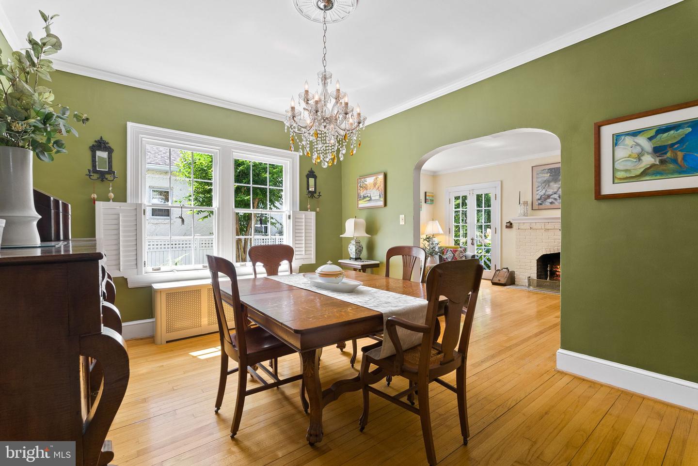 304 SUMMERS DR, ALEXANDRIA, Virginia 22301, 4 Bedrooms Bedrooms, ,4 BathroomsBathrooms,Residential,For sale,304 SUMMERS DR,VAAX2047000 MLS # VAAX2047000