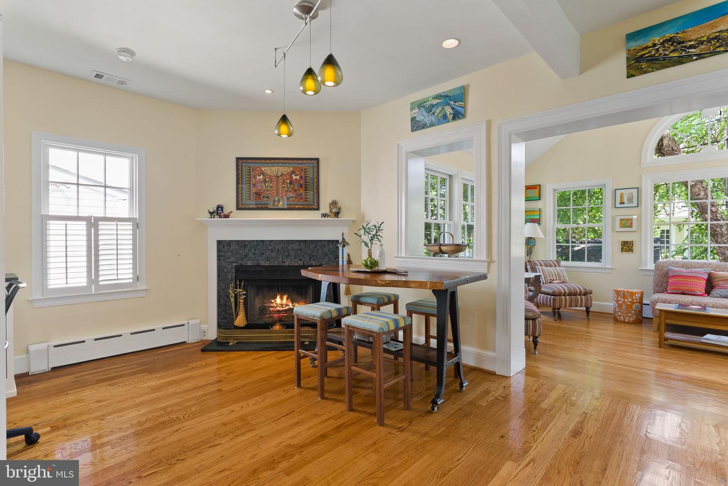 304 SUMMERS DR, ALEXANDRIA, Virginia 22301, 4 Bedrooms Bedrooms, ,4 BathroomsBathrooms,Residential,For sale,304 SUMMERS DR,VAAX2047000 MLS # VAAX2047000