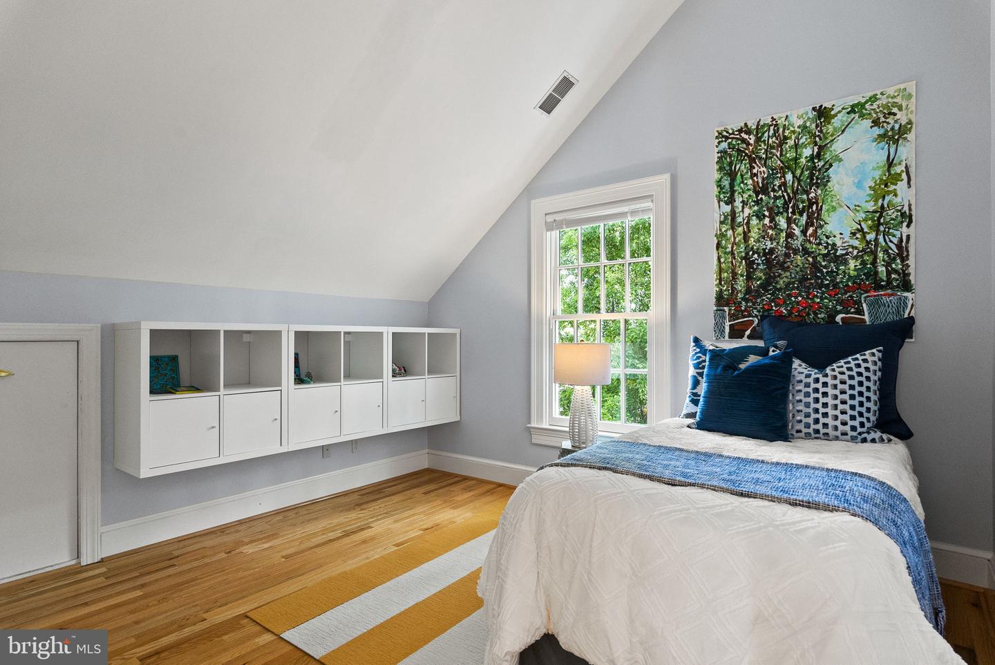 304 SUMMERS DR, ALEXANDRIA, Virginia 22301, 4 Bedrooms Bedrooms, ,4 BathroomsBathrooms,Residential,For sale,304 SUMMERS DR,VAAX2047000 MLS # VAAX2047000
