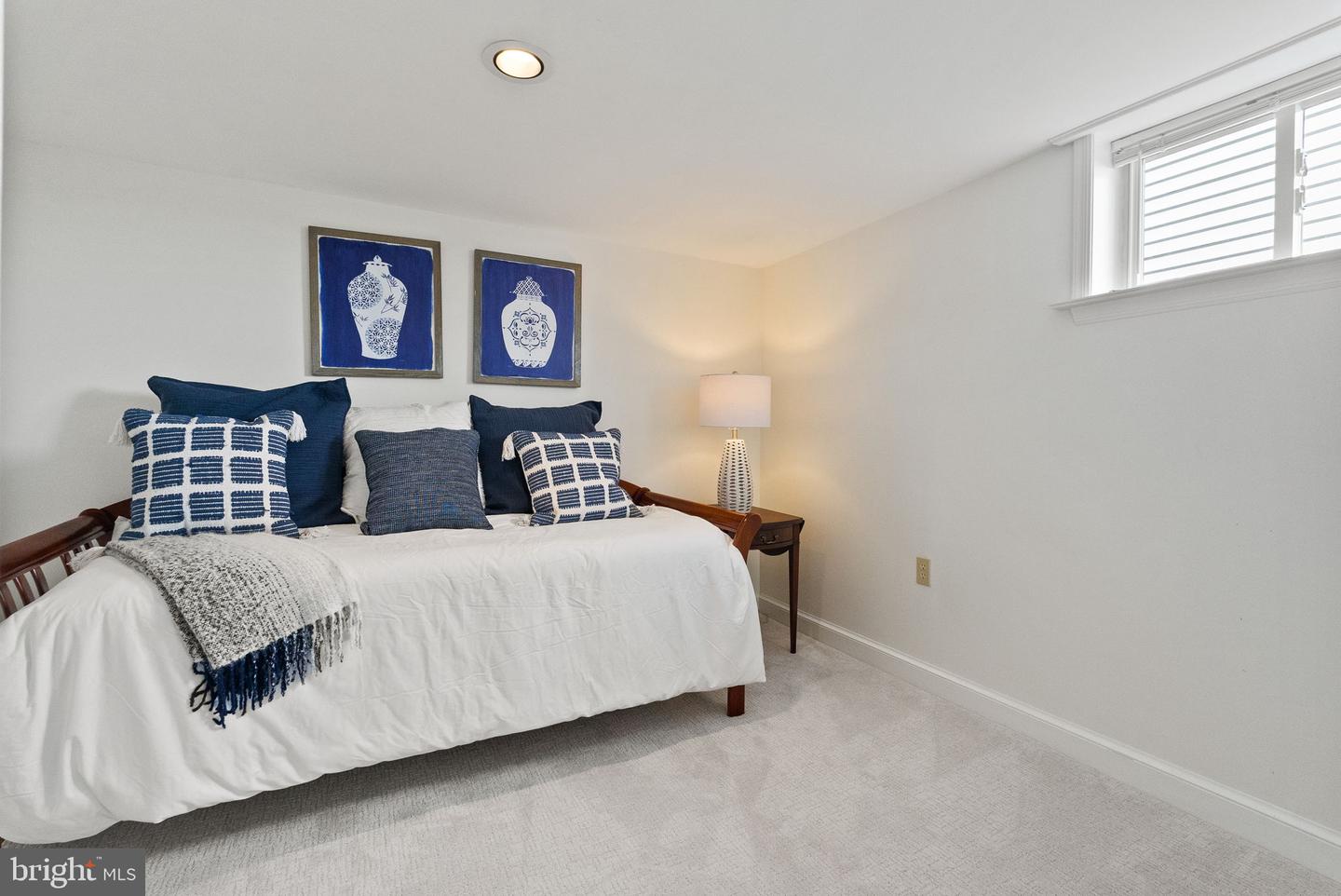 304 SUMMERS DR, ALEXANDRIA, Virginia 22301, 4 Bedrooms Bedrooms, ,4 BathroomsBathrooms,Residential,For sale,304 SUMMERS DR,VAAX2047000 MLS # VAAX2047000