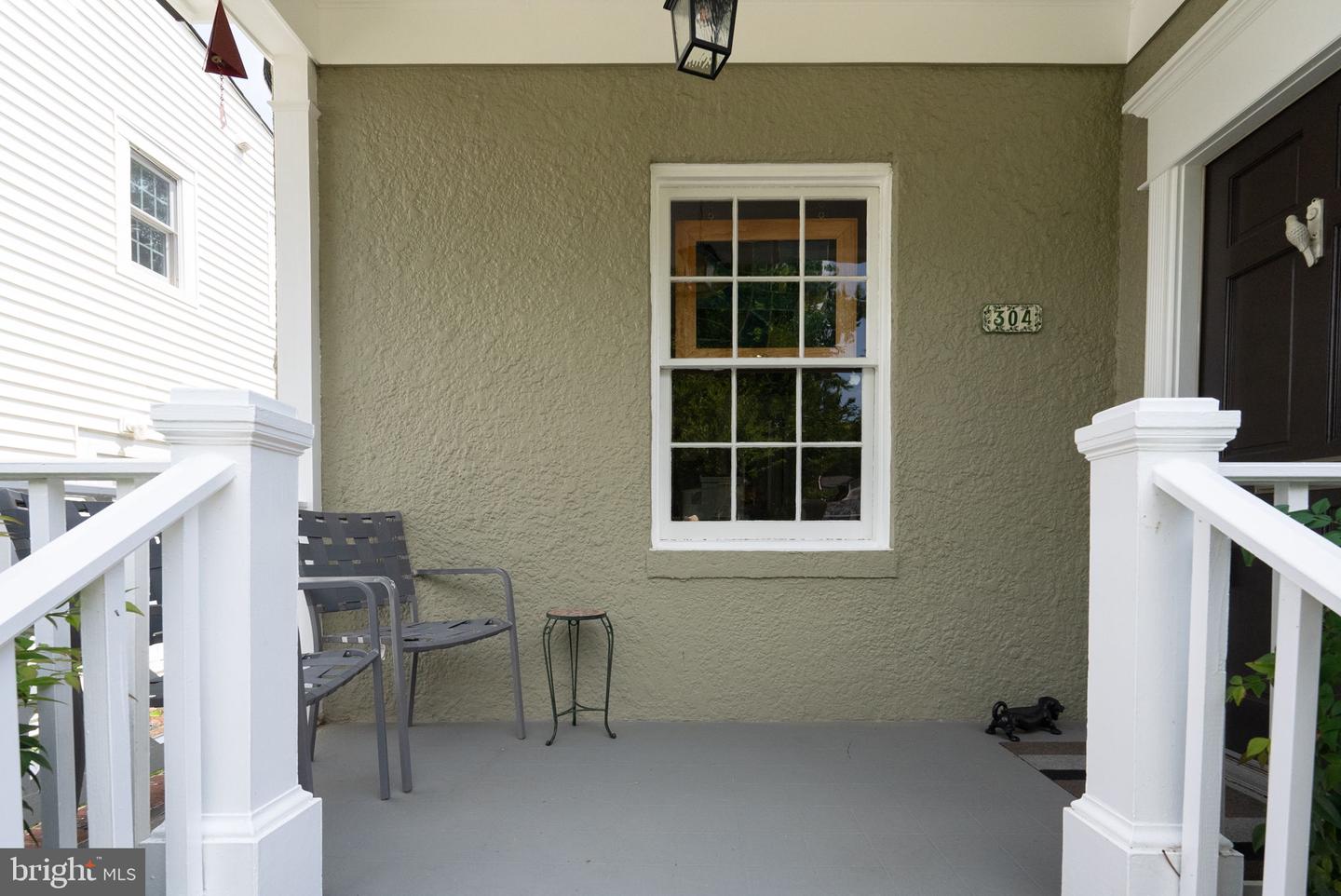 304 SUMMERS DR, ALEXANDRIA, Virginia 22301, 4 Bedrooms Bedrooms, ,4 BathroomsBathrooms,Residential,For sale,304 SUMMERS DR,VAAX2047000 MLS # VAAX2047000