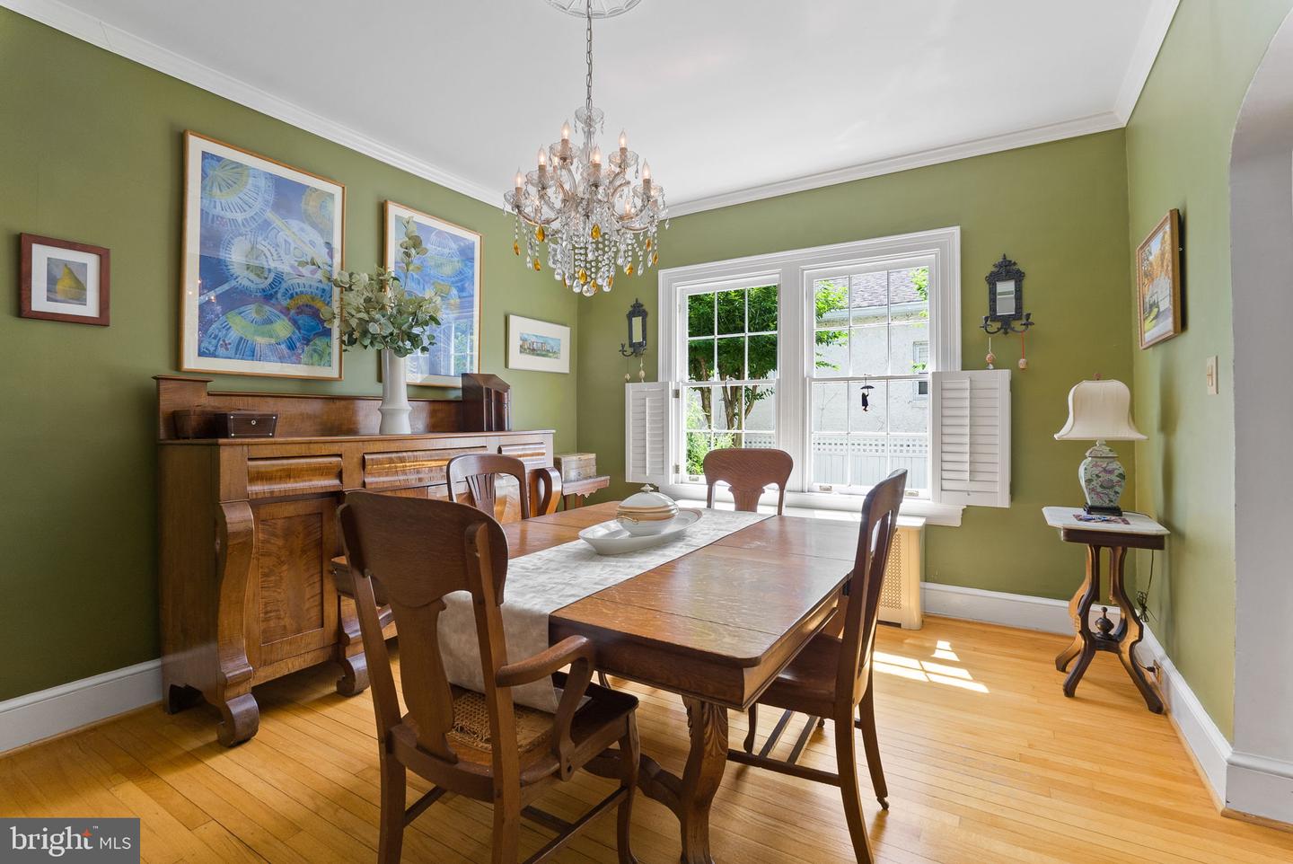 304 SUMMERS DR, ALEXANDRIA, Virginia 22301, 4 Bedrooms Bedrooms, ,4 BathroomsBathrooms,Residential,For sale,304 SUMMERS DR,VAAX2047000 MLS # VAAX2047000