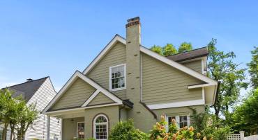 304 SUMMERS DR, ALEXANDRIA, Virginia 22301, 4 Bedrooms Bedrooms, ,4 BathroomsBathrooms,Residential,For sale,304 SUMMERS DR,VAAX2047000 MLS # VAAX2047000