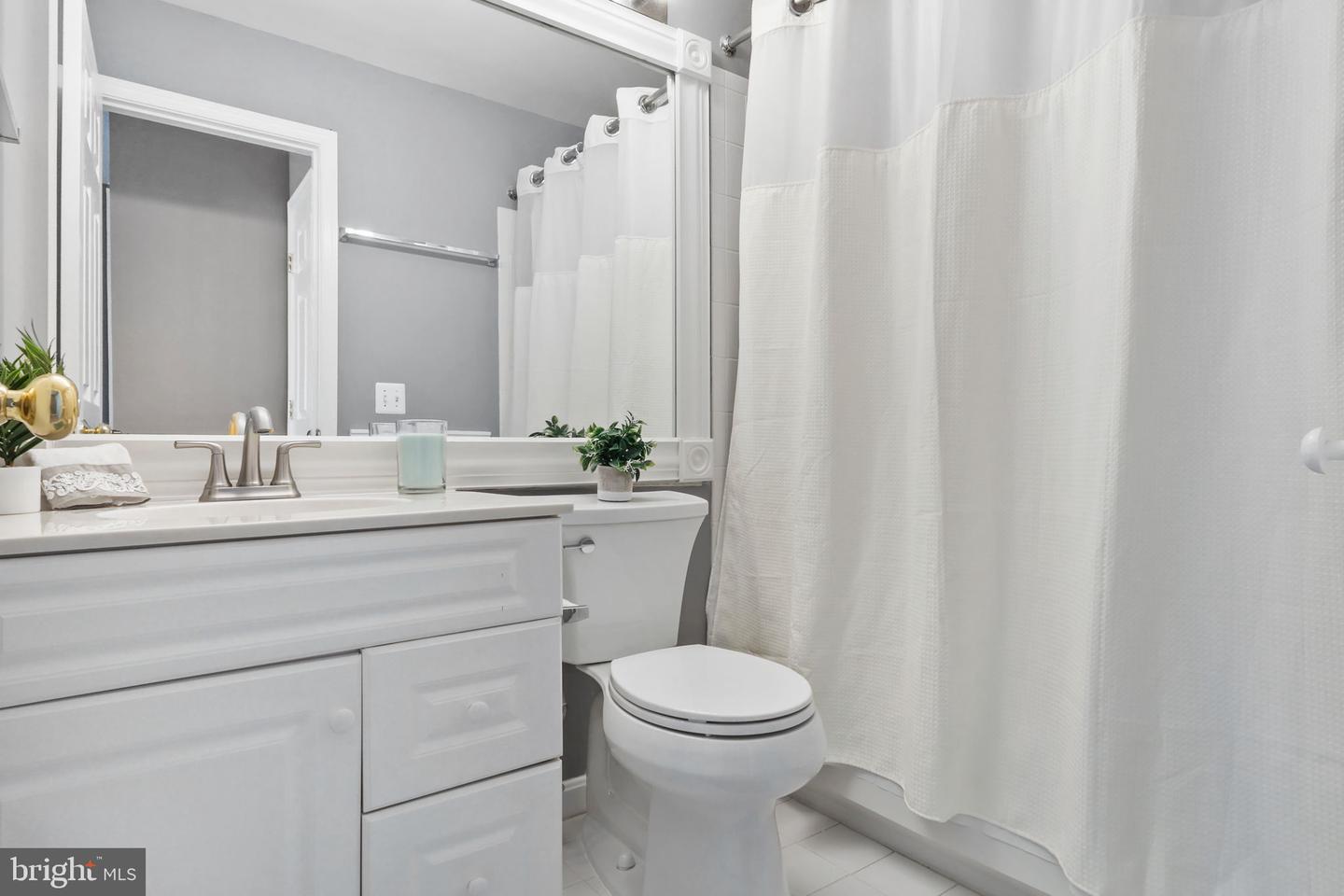 6038 LINCOLNIA RD, ALEXANDRIA, Virginia 22312, 3 Bedrooms Bedrooms, ,3 BathroomsBathrooms,Residential,For sale,6038 LINCOLNIA RD,VAAX2047020 MLS # VAAX2047020