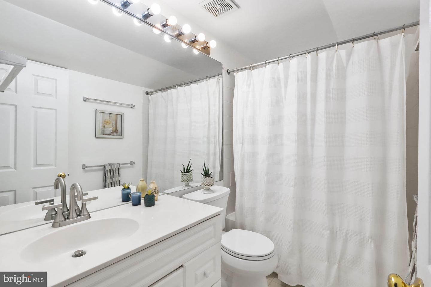 6038 LINCOLNIA RD, ALEXANDRIA, Virginia 22312, 3 Bedrooms Bedrooms, ,3 BathroomsBathrooms,Residential,For sale,6038 LINCOLNIA RD,VAAX2047020 MLS # VAAX2047020