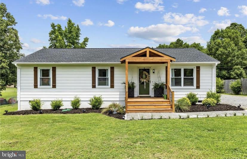 21116 LEONARD DR, SUTHERLAND, Virginia 23885, 3 Bedrooms Bedrooms, 5 Rooms Rooms,1 BathroomBathrooms,Residential,For sale,21116 LEONARD DR,VADW2000044 MLS # VADW2000044