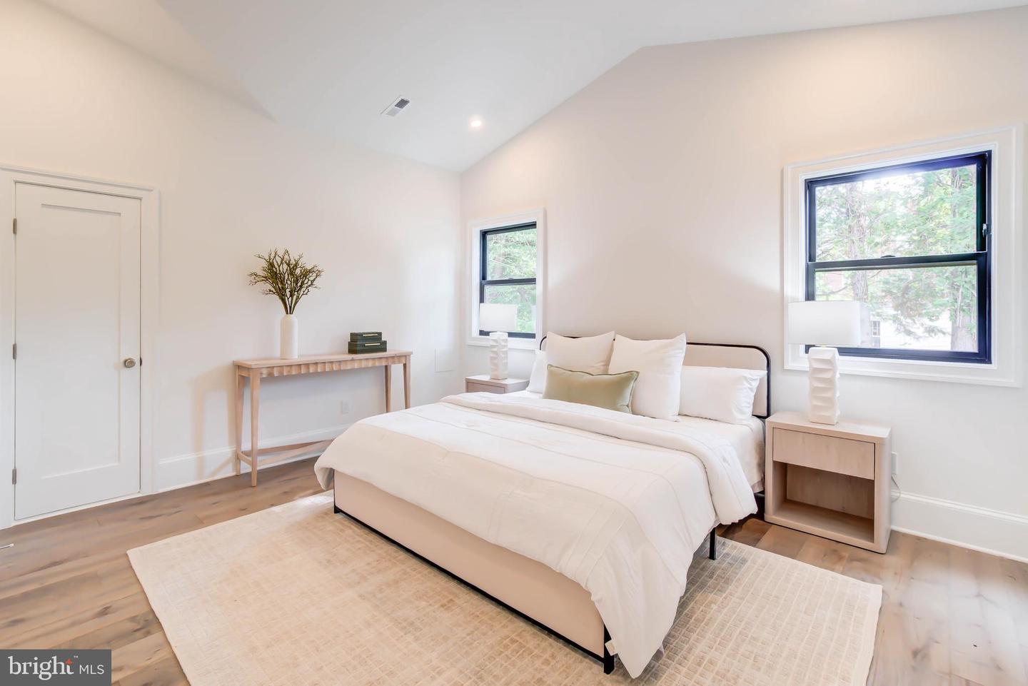7928 16TH ST NW, WASHINGTON, District Of Columbia 20012, 5 Bedrooms Bedrooms, 7 Rooms Rooms,4 BathroomsBathrooms,Residential,For sale,7928 16TH ST NW,DCDC2208232 MLS # DCDC2208232