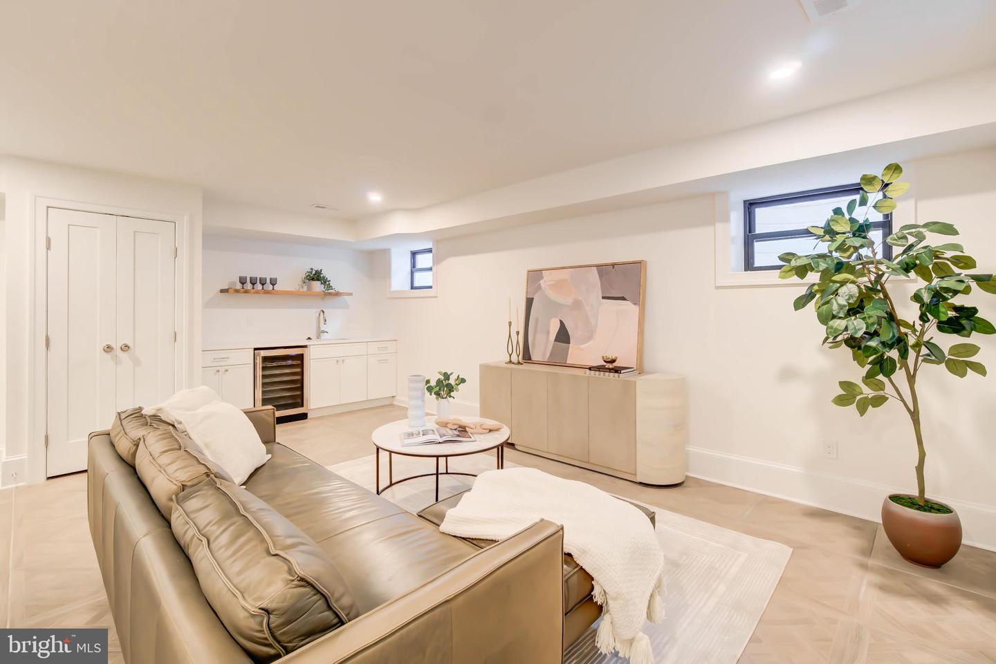 7928 16TH ST NW, WASHINGTON, District Of Columbia 20012, 5 Bedrooms Bedrooms, 7 Rooms Rooms,4 BathroomsBathrooms,Residential,For sale,7928 16TH ST NW,DCDC2208232 MLS # DCDC2208232