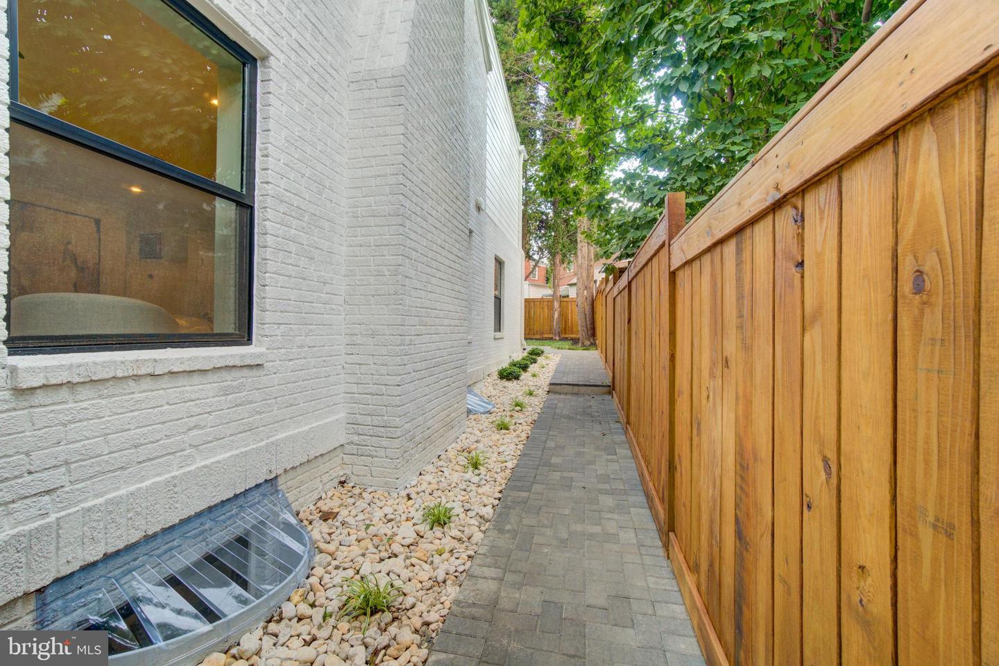 7928 16TH ST NW, WASHINGTON, District Of Columbia 20012, 5 Bedrooms Bedrooms, 7 Rooms Rooms,4 BathroomsBathrooms,Residential,For sale,7928 16TH ST NW,DCDC2208232 MLS # DCDC2208232