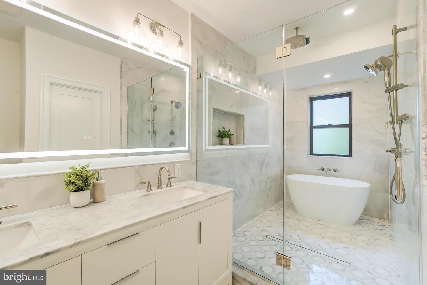 7928 16TH ST NW, WASHINGTON, District Of Columbia 20012, 5 Bedrooms Bedrooms, 7 Rooms Rooms,4 BathroomsBathrooms,Residential,For sale,7928 16TH ST NW,DCDC2208232 MLS # DCDC2208232