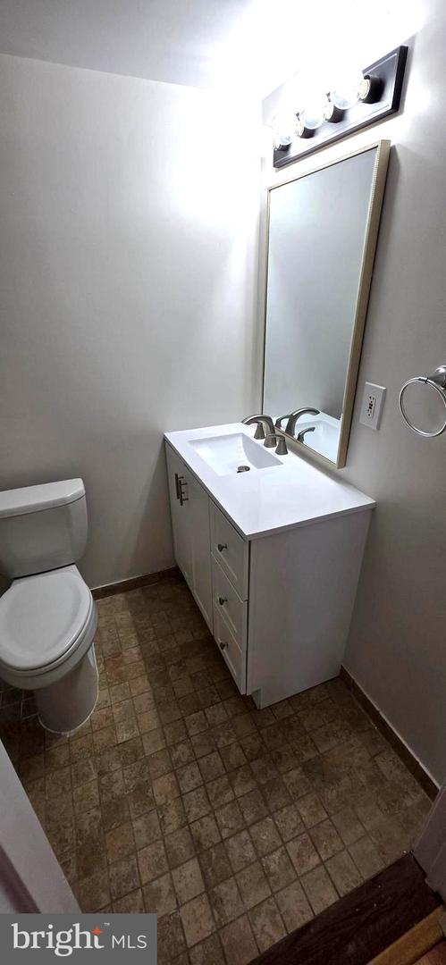 3478 PENCE CT, ANNANDALE, Virginia 22003, 4 Bedrooms Bedrooms, ,3 BathroomsBathrooms,Residential,For sale,3478 PENCE CT,VAFX2252478 MLS # VAFX2252478